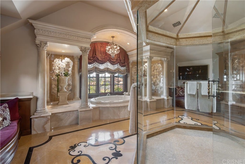 25365 PRADO DE LA FELICIDAD, CALABASAS, CA 91302