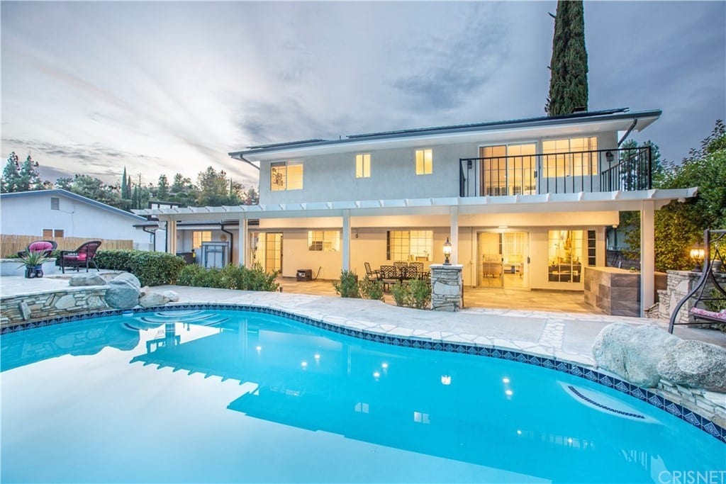 5816 Valerie Ave Woodland Hills CA 91367