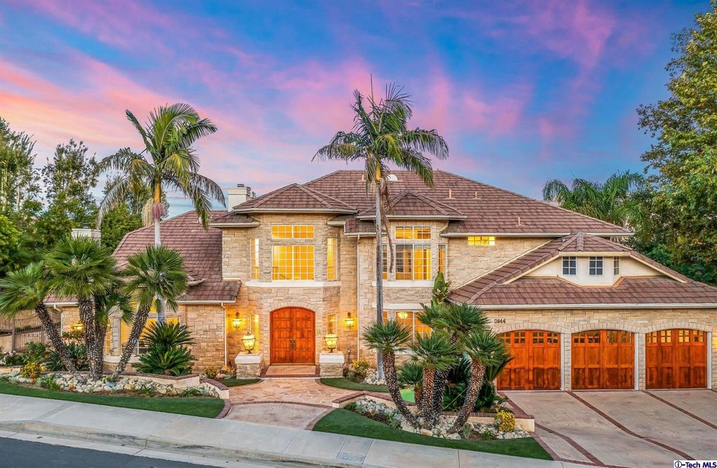 Bought a home in Agoura Hills Calabasas Realtor