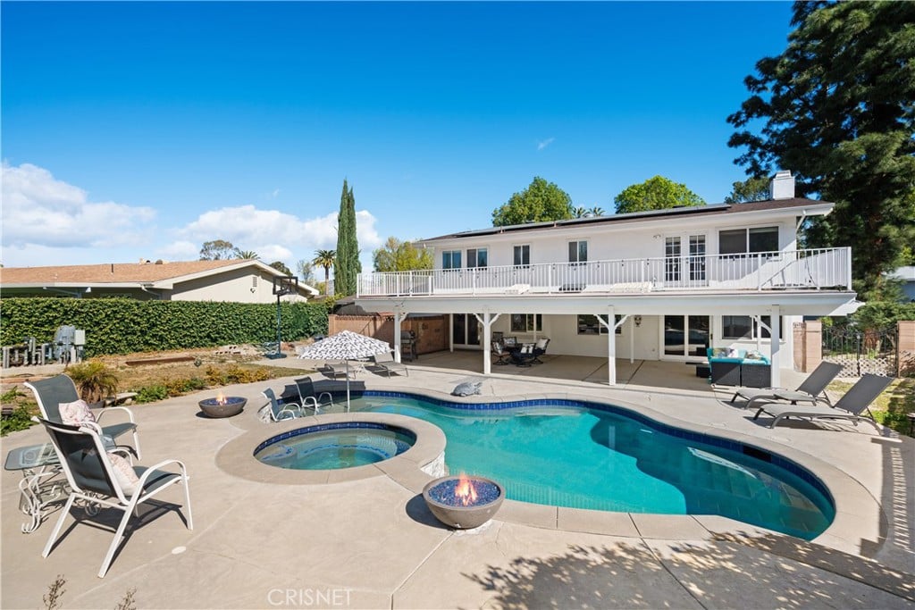 Lovely Remodeled Pool and Spa Home