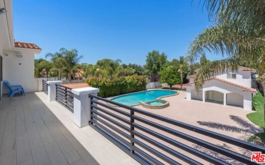 Crown Jewel Pool Home of Woodland Hills