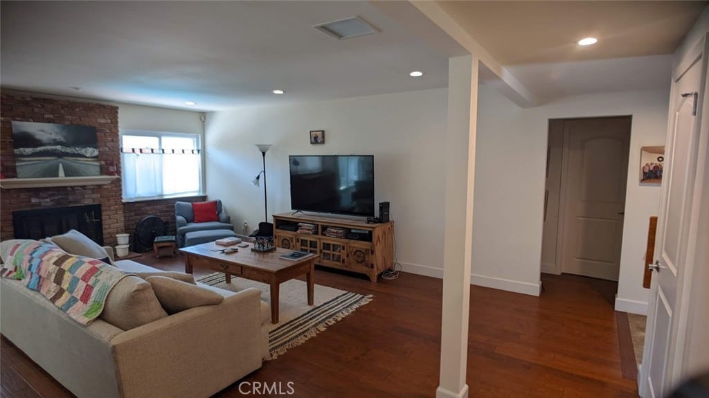 Open Floor Plan Canoga Park Home