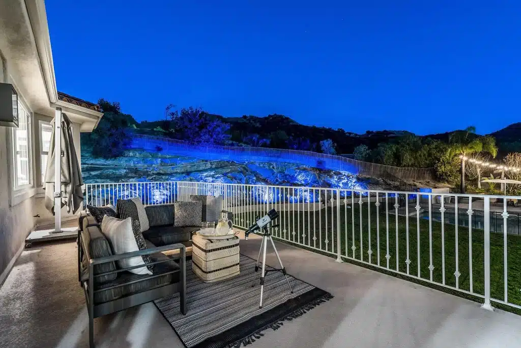 Mountain Park estate in Calabasas - Mansion for lease