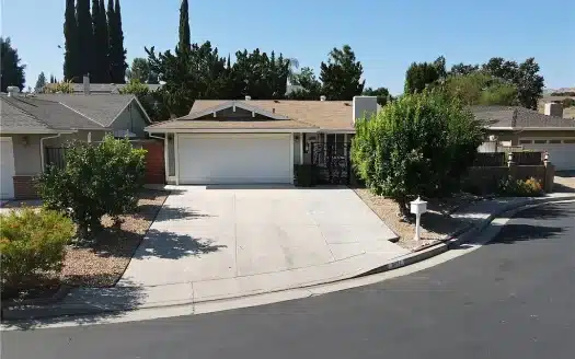 8491 Carla Ln, West Hills, CA 91304