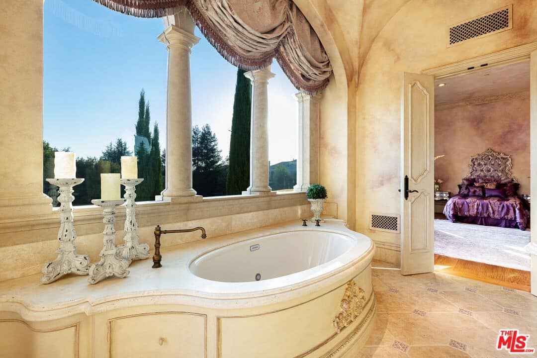Italianate Calabasas Estate