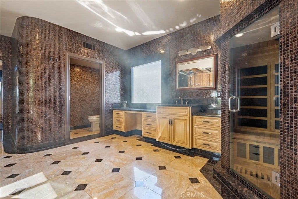 Luxurious Calabasas Haven