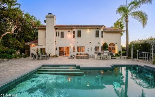 Calabasas Pool Gem
